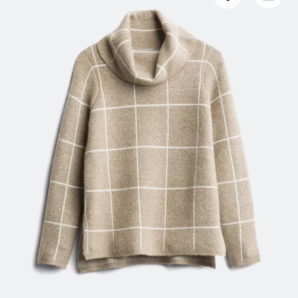 EVOLUTION BY CYRUS
Norta Turtle Neck Plaid Pullover